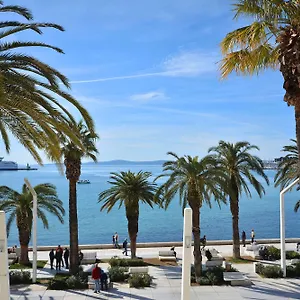 Hotel Adriana ***